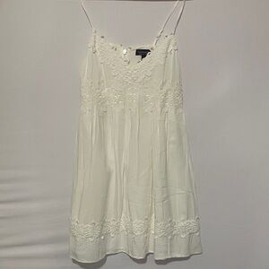 Topshop White Garment Label